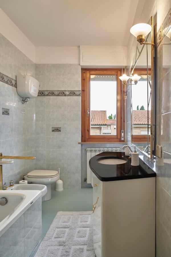 Casa Renata Free Covered Private Parking Siena Exterior foto